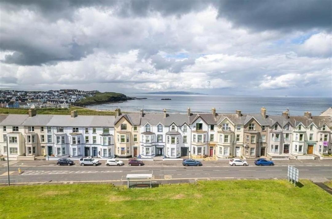 2 Dunluce Green - Portrush By The Sea Dış mekan fotoğraf